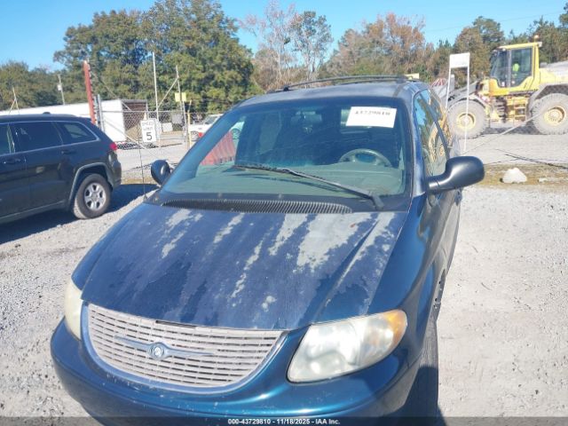2001 CHRYSLER TOWN & COUNTRY 2C4GP74L11R392159 Photo 5
