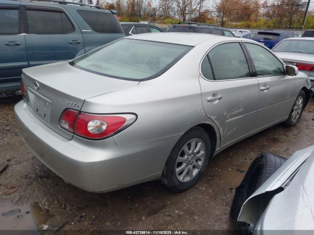 2004 LEXUS ES 330 JTHBA30G545036570 Photo 3