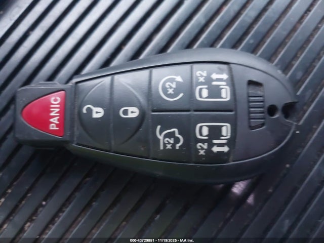 43729851 :رقم المزاد ، 2C4RDGEG6KR696320 vin ، 2019 Dodge Grand Caravan Gt مزاد بيع