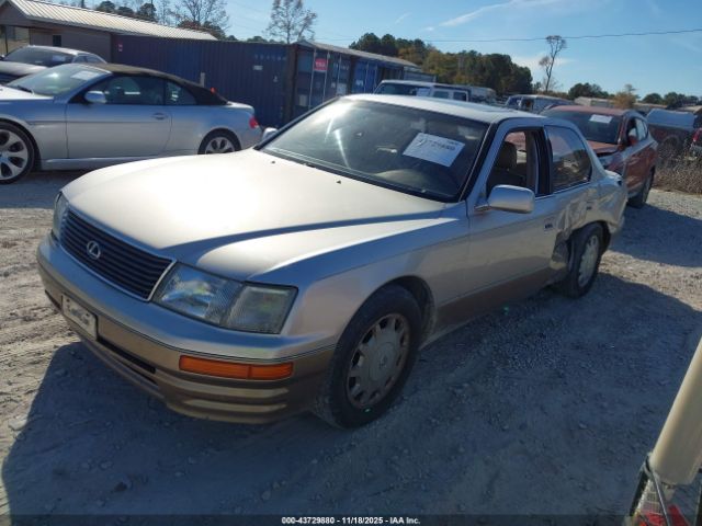 1995 LEXUS LS JT8UF22E3S0031068 Photo 1