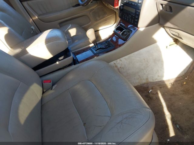 1995 LEXUS LS JT8UF22E3S0031068 Photo 4
