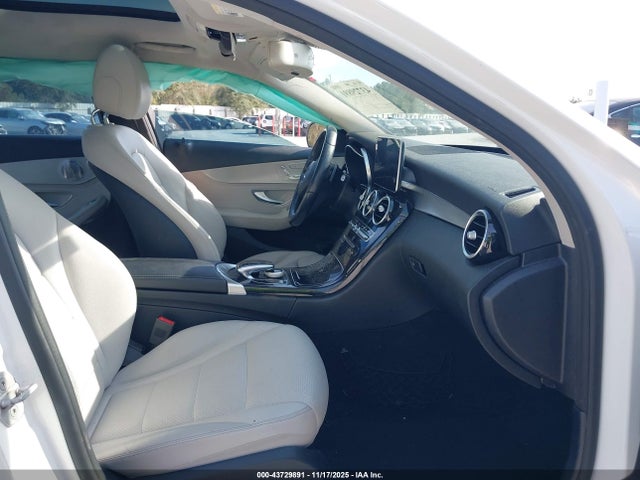 55SWF4KB1FU063762 Mercedes-Benz C 300 4matic