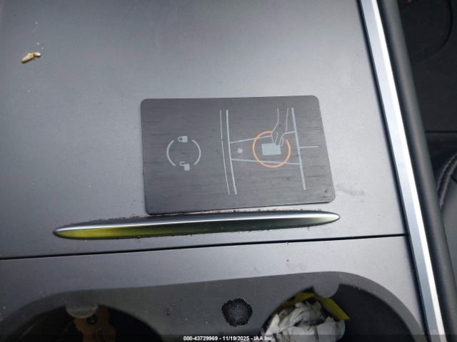 2023 TESLA MODEL 3 5YJ3E1EA1PF446739 Photo 10