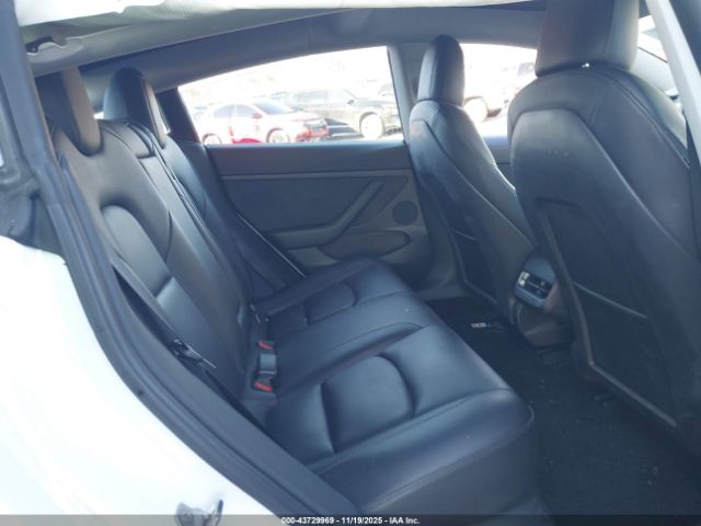 2023 TESLA MODEL 3 5YJ3E1EA1PF446739 Photo 7