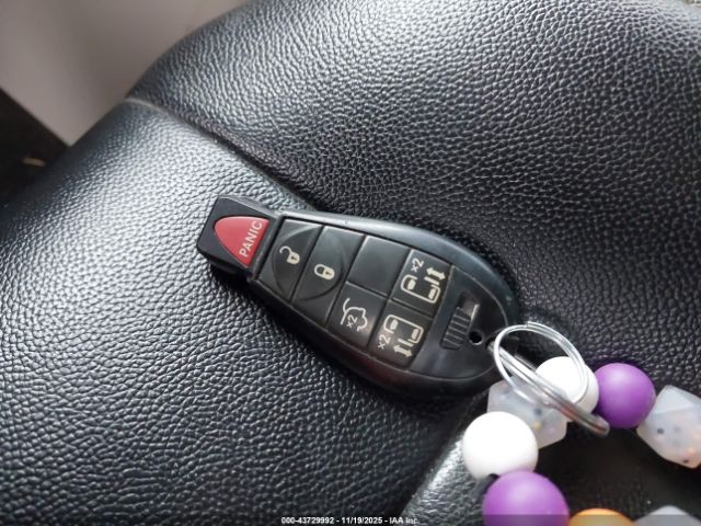 2015 CHRYSLER TOWN & COUNTRY 2C4RC1BG1FR587659 Photo 10