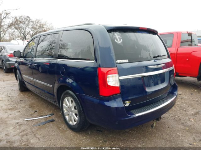 2015 CHRYSLER TOWN & COUNTRY 2C4RC1BG1FR587659 Photo 2