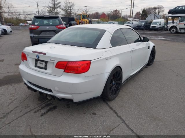 2011 BMW M3 WBSDX9C56BE584878 Photo 3