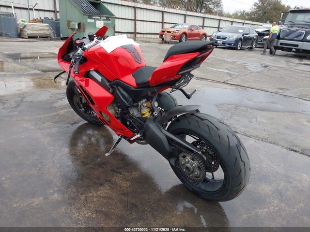 2024 DUCATI PANIGALE ZDMDAGWW7RB010100 Photo 2