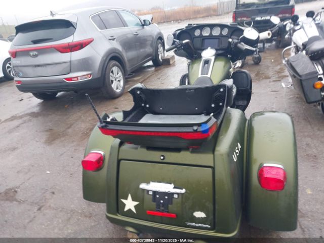 2022 HARLEY-DAVIDSON FLHTCUTG 1HD1MAF10NB854902 Photo 5