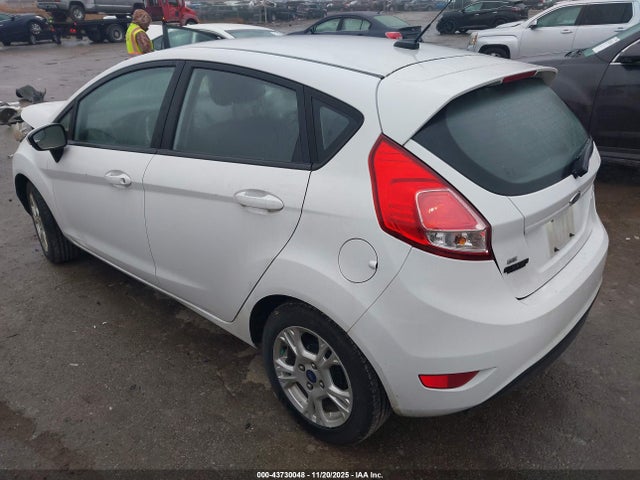Продаж на аукціоні авто 2015 Ford Fiesta Se, vin: 3FADP4EJXFM191850, номер лоту: 43730048
