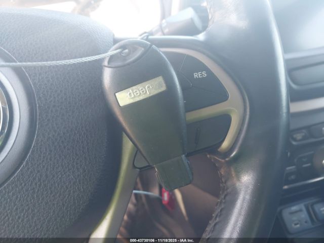 2016 JEEP CHEROKEE 1C4PJLCB5GW363282 Photo 10