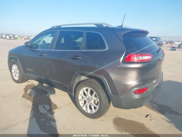 2016 JEEP CHEROKEE 1C4PJLCB5GW363282 Photo 2