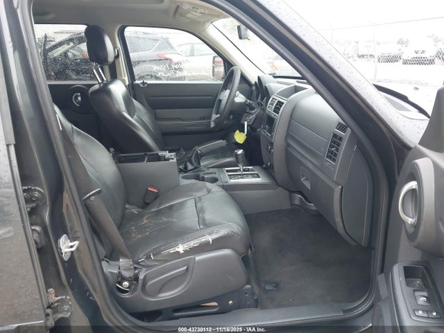 2011 DODGE NITRO 1D4PU4GKXBW572133 Photo 4