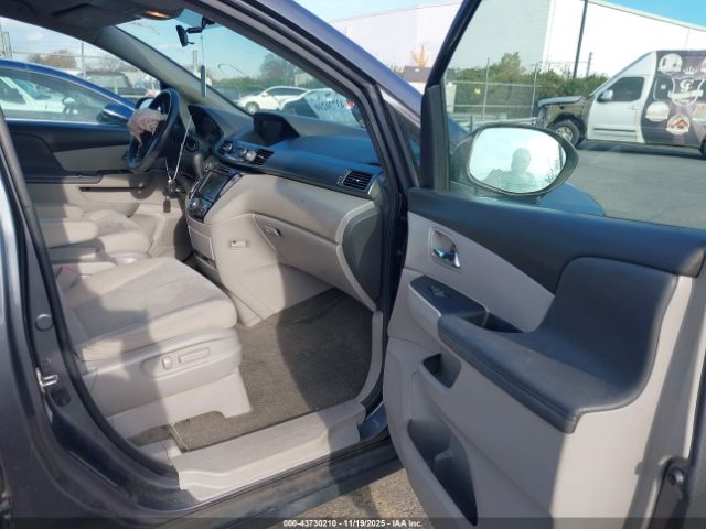 2014 HONDA ODYSSEY 5FNRL5H4XEB099048 Photo 4