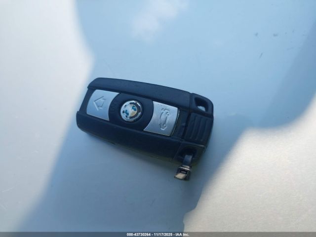 2011 BMW 328I WBAPK5C51BF124207 Photo 10
