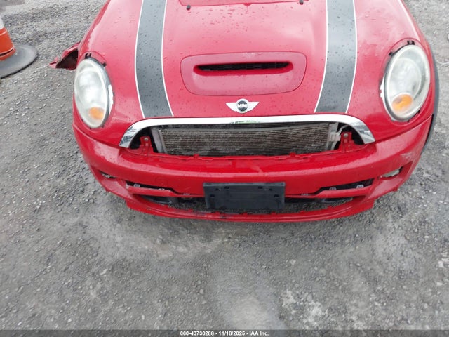 2011 MINI COOPER S WMWZP3C58BTX83854 Photo 5