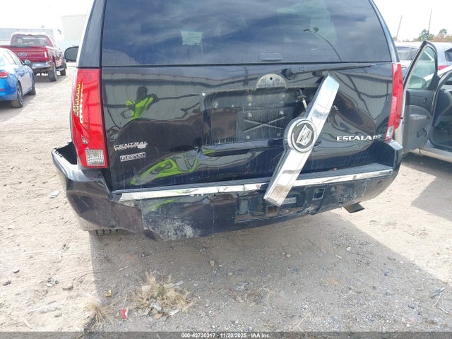 2011 CADILLAC ESCALADE ESV 1GYS3JEF8BR140812 Photo 5