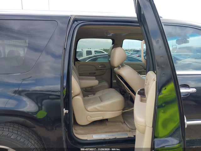 2011 CADILLAC ESCALADE ESV 1GYS3JEF8BR140812 Photo 7