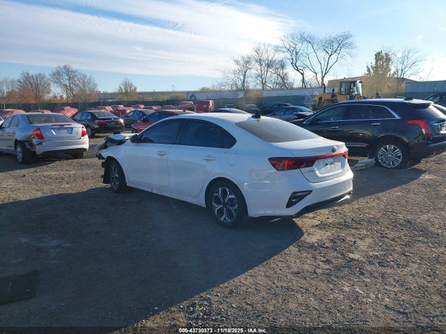3KPF24ADXLE144633 KIA Forte Lxs