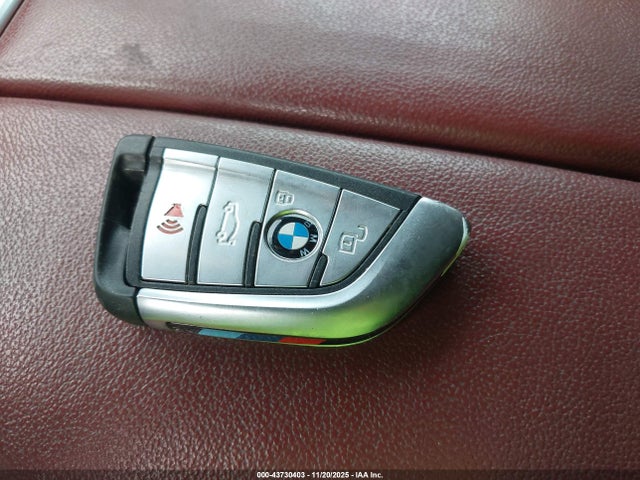 2022 BMW X6 5UXCY6C06N9J04370 Photo 10