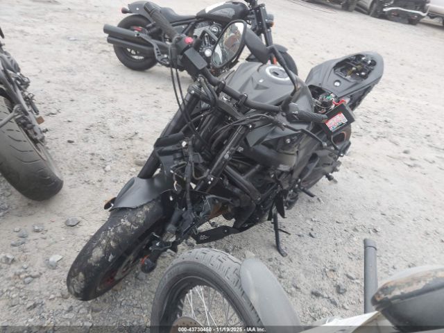 2022 SUZUKI GSX-S750 JS1C533B2N7101787 Photo 1