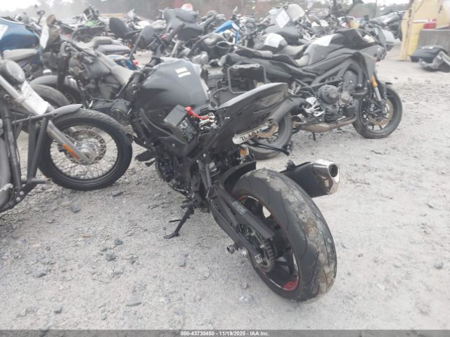 2022 SUZUKI GSX-S750 JS1C533B2N7101787 Photo 2