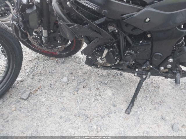 2022 SUZUKI GSX-S750 JS1C533B2N7101787 Photo 8