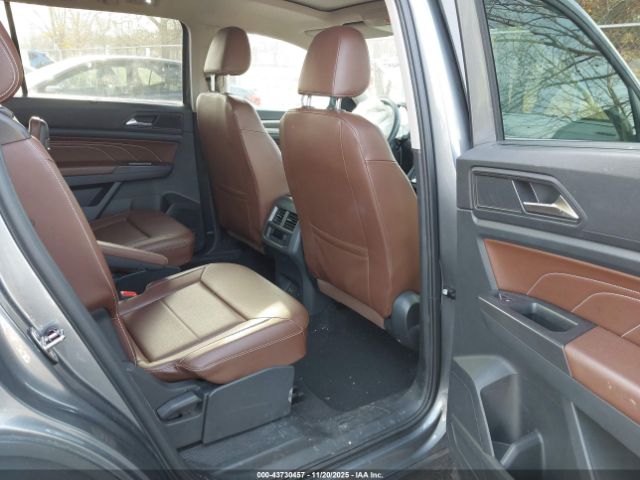 2022 VOLKSWAGEN ATLAS 1V2KR2CA4NC522195 Photo 7