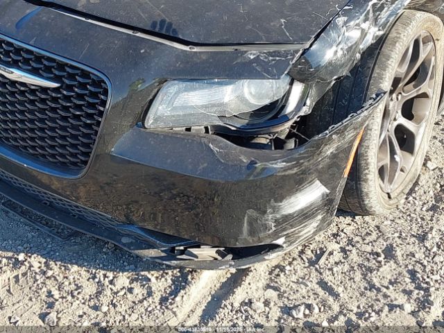 2019 CHRYSLER 300 2C3CCABGXKH682733 Photo 5