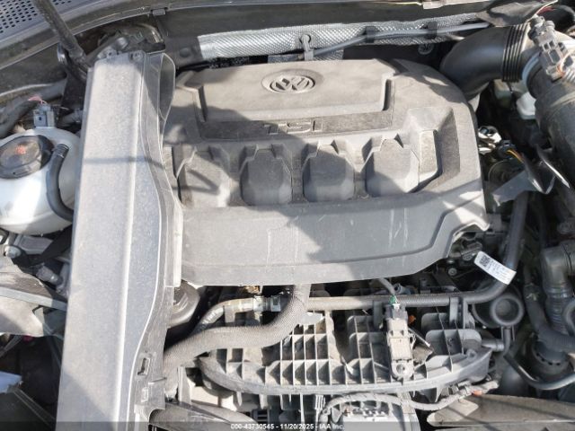 2018 VOLKSWAGEN TIGUAN 3VV3B7AX2JM067159 Photo 9