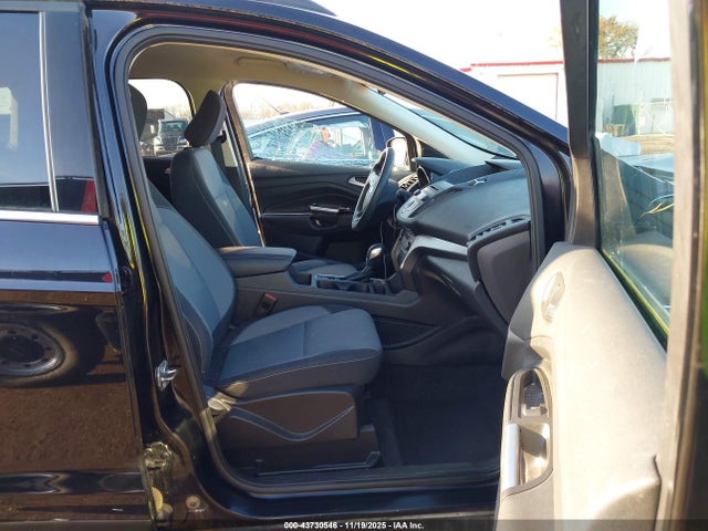 2018 Ford Escape Se მანქანა იყიდება აუქციონზე, vin: 1FMCU9GD5JUB51792, აუქციონის ნომერი: 43730546