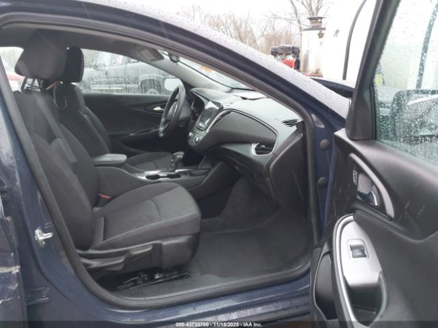 2025 CHEVROLET MALIBU 1G1ZD5ST1SF122231 Photo 4