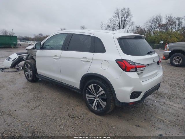 2020 MITSUBISHI OUTLANDER SPORT JA4AR3AU4LU017310 Photo 2