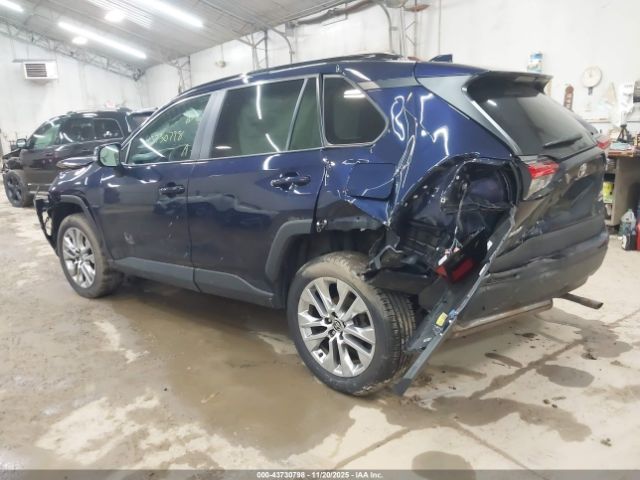 2021 TOYOTA RAV4 2T3A1RFV4MW225886 Photo 2