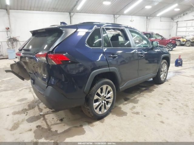 2021 TOYOTA RAV4 2T3A1RFV4MW225886 Photo 3