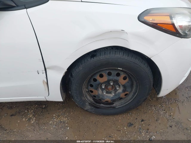 KNAFK4A69G5487742 KIA FORTE LX