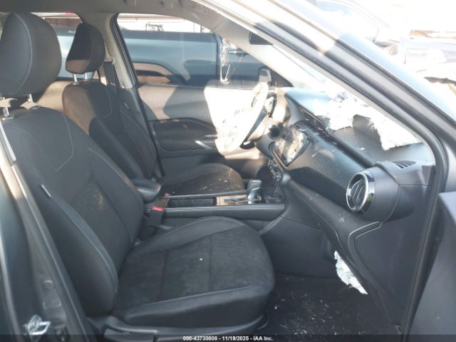 2021 NISSAN KICKS 3N1CP5CV1ML471373 Photo 4