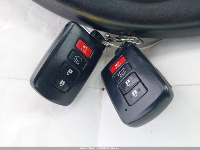 Aukcja sprzedaży 2018 Toyota Rav4 Limited, vin: JTMDFREV9JJ257954, numer aukcji: 43730831