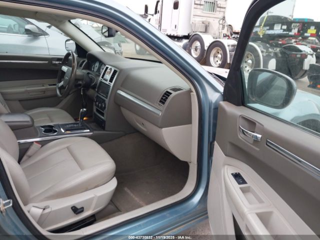 2009 CHRYSLER 300 2C3LA53V29H551929 Photo 4