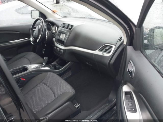 2020 DODGE JOURNEY 3C4PDCAB9LT270419 Photo 4