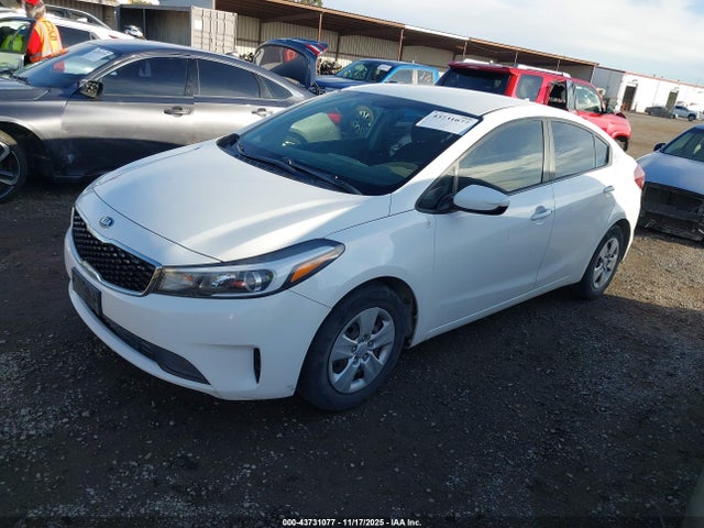 3KPFK4A72HE119324 KIA FORTE LX