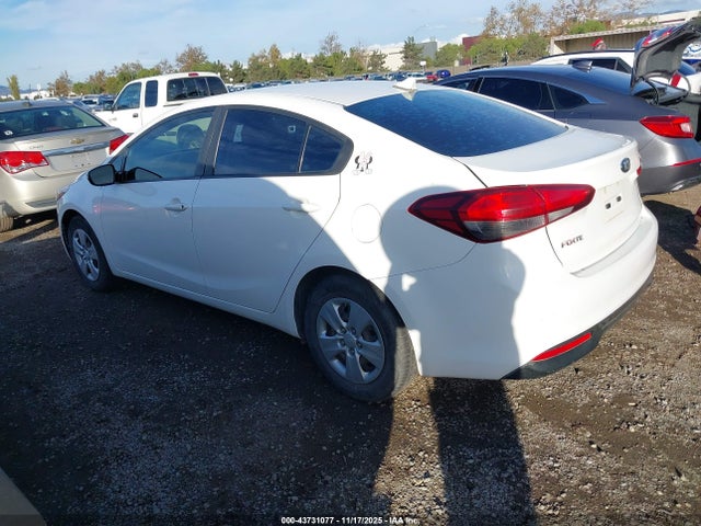 3KPFK4A72HE119324 KIA FORTE LX