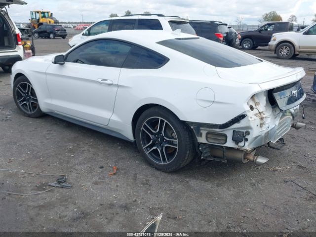 2022 FORD MUSTANG 1FA6P8TH4N5107025 Photo 2
