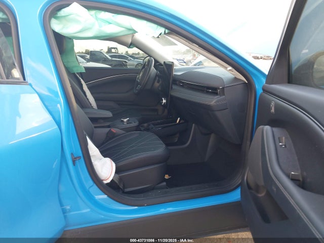 3FMTK1S52RMA06801 Ford Mustang Mach-e Select