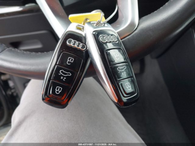 2020 AUDI Q7 WA1LJAF70LD009762 Photo 10