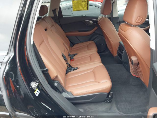 2020 AUDI Q7 WA1LJAF70LD009762 Photo 7