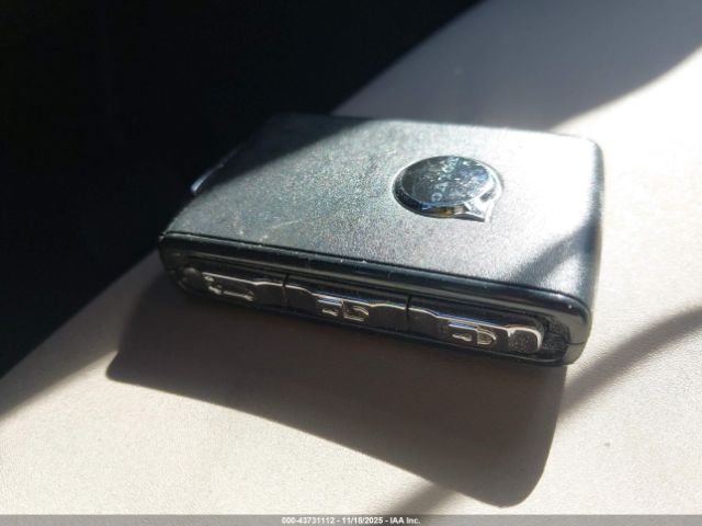 2025 VOLVO XC90 PLUG-IN HYBRID YV4H60JB9S1388082 Photo 10