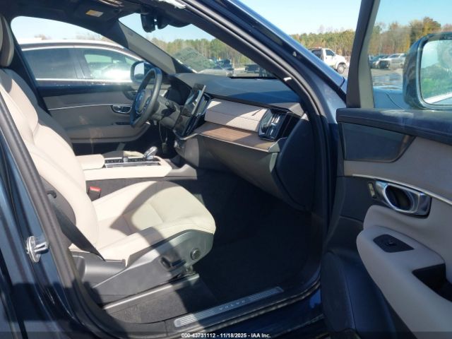 2025 VOLVO XC90 PLUG-IN HYBRID YV4H60JB9S1388082 Photo 4