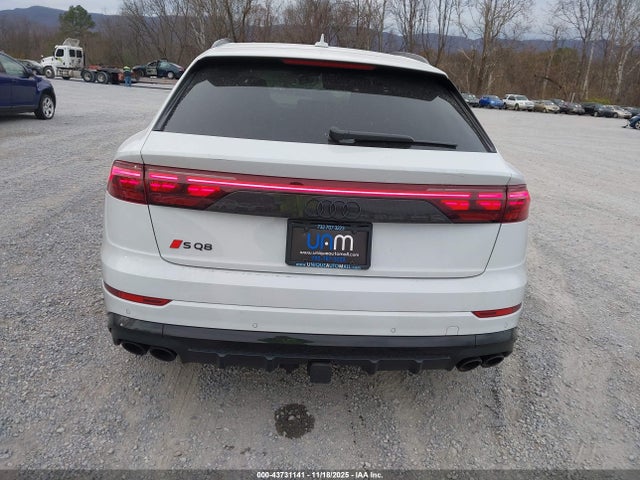 2025 Audi Sq8 Prestige 4.0 Tfsi Quattro მანქანა იყიდება აუქციონზე, vin: WA1CWBF19SD015691, აუქციონის ნომერი: 43731141