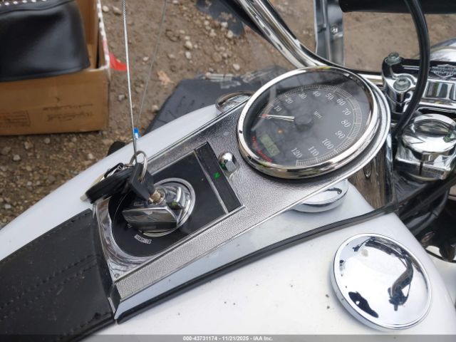 2007 HARLEY-DAVIDSON FLSTC 1HD1BW51X7Y017515 Photo 10